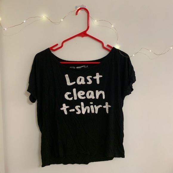 black graphic tee - Picture 1 of 3